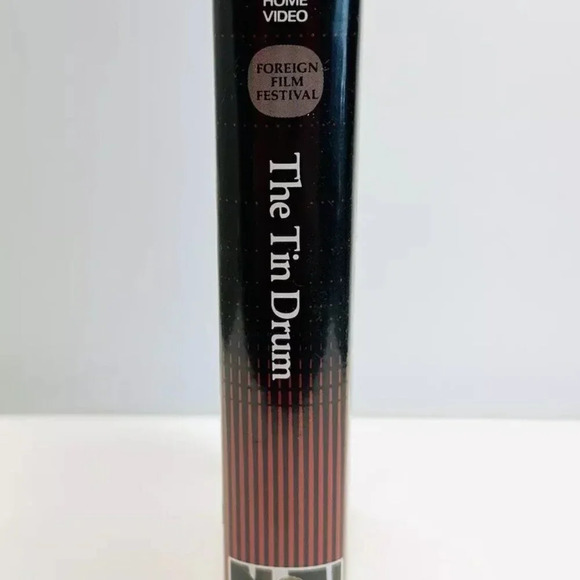 THE TIN DRUM VHS Home Video Tape In Clamshell Case - Picture 8 of 8